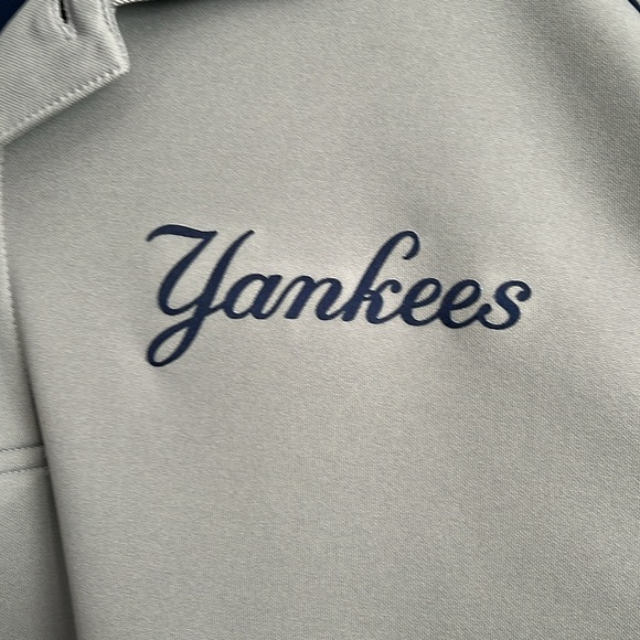 Men’s Polo Yankees Shirt - Picture 3 of 5